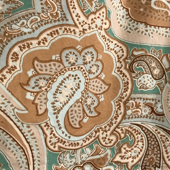 Paisley Neutrals A Line Skirt in Size 24 - Picture 4 of 7